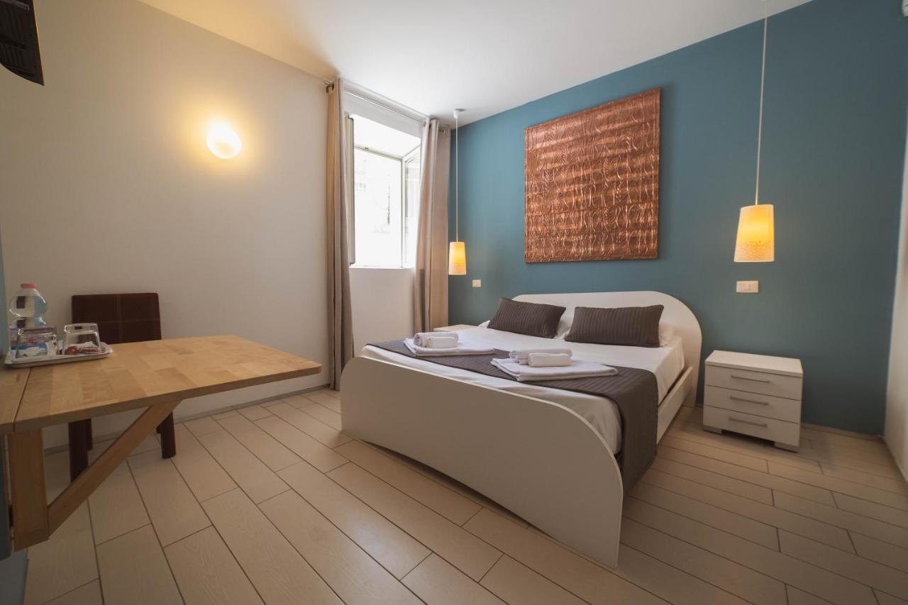 Villino Erminia - Seaside Art B&B Pizzo  Eksteriør billede