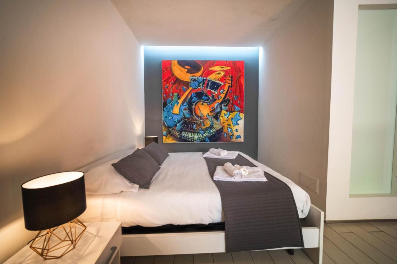 Villino Erminia - Seaside Art B&B Pizzo  Eksteriør billede